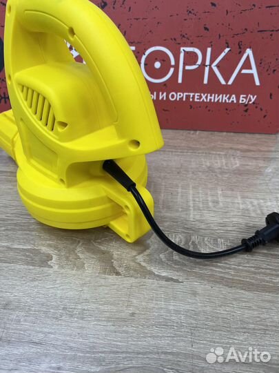 Воздуходувка электрическая 2000 Вт новая для листь