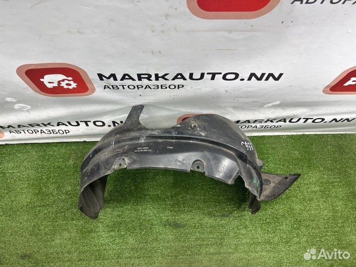 Подкрылок передний правый Suzuki Sx4 1 1.6 M16A