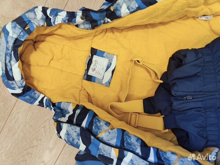 Костюмы детские 92,98 цена за всё