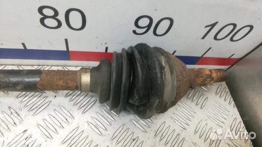 Привод передний правый opel astra H (DEA35N101)