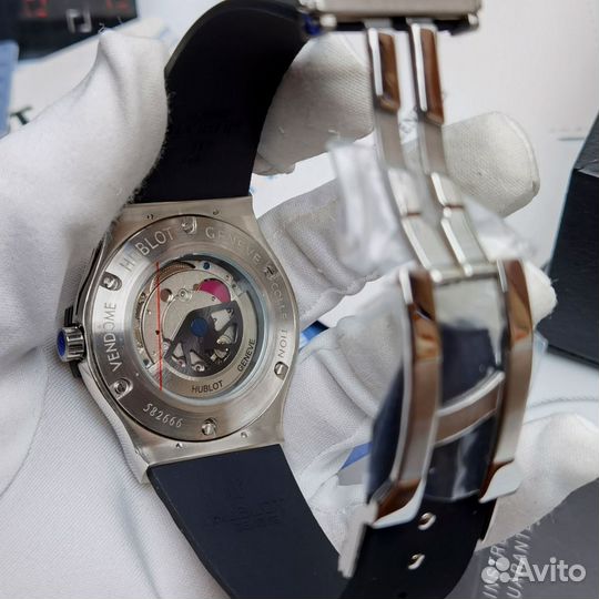 Мужские часы Hublot на гарантии