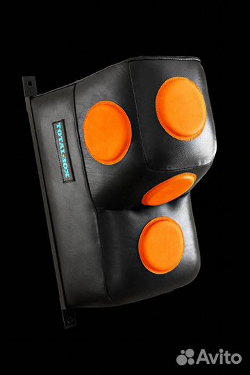 Подушка кожаная боксерская Г-образная с мишенями Totalbox пнкгм 40х60х46