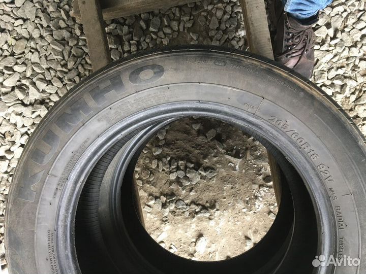 Kumho KH18 205/60 R16