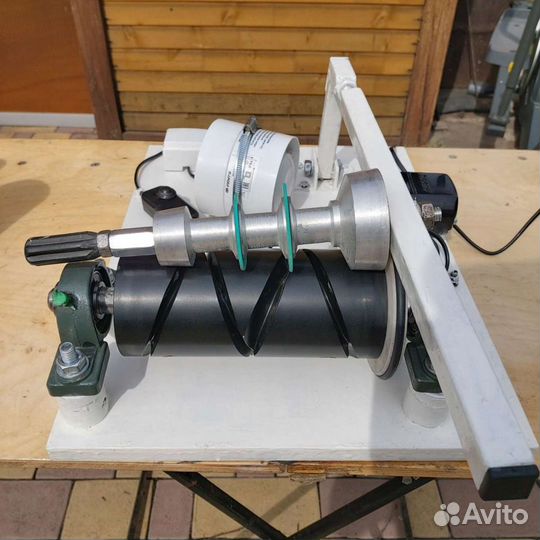 Электрическая моталка для пряжи