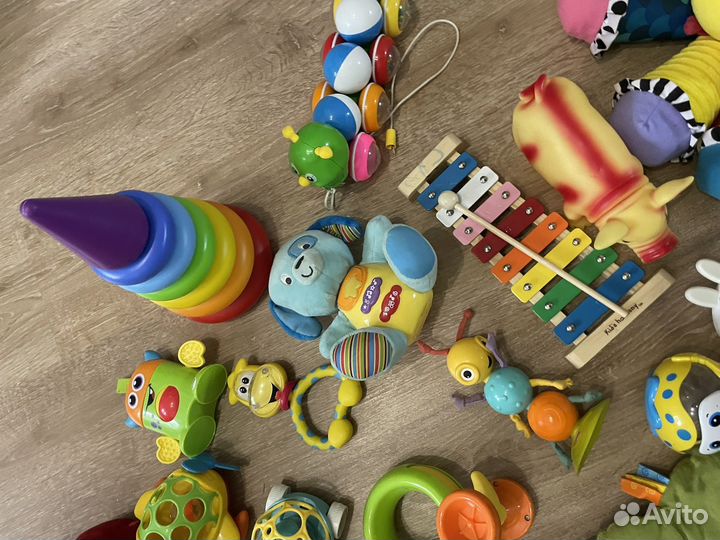 Большой пакет игрушек