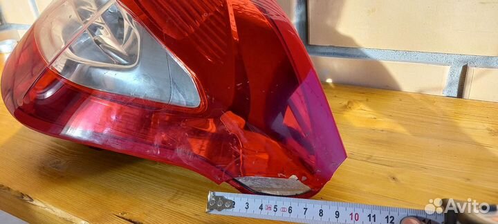 Фонарь задний правый citroen с4