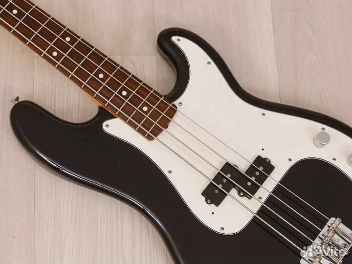 Бас-гитара Fender Precision Bass ‘62 Vintage Reiss