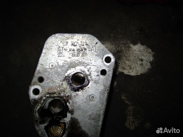 Радиатор масляный BMW rover m 47