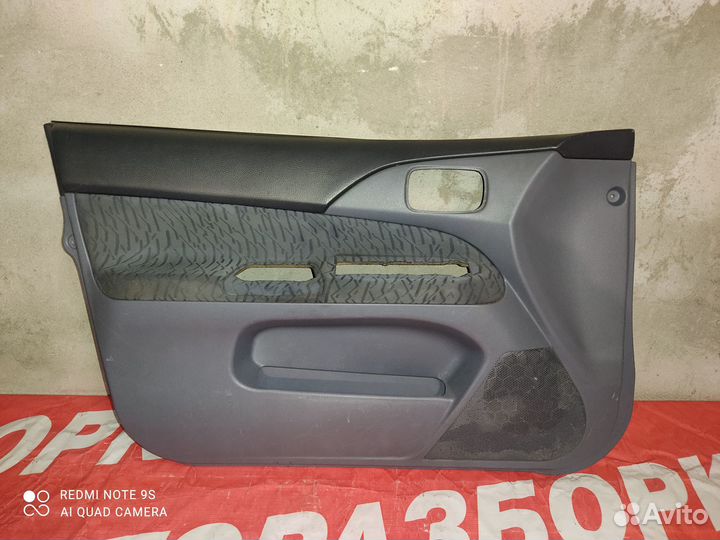 Обшивки дверей Митсубиси Лансер