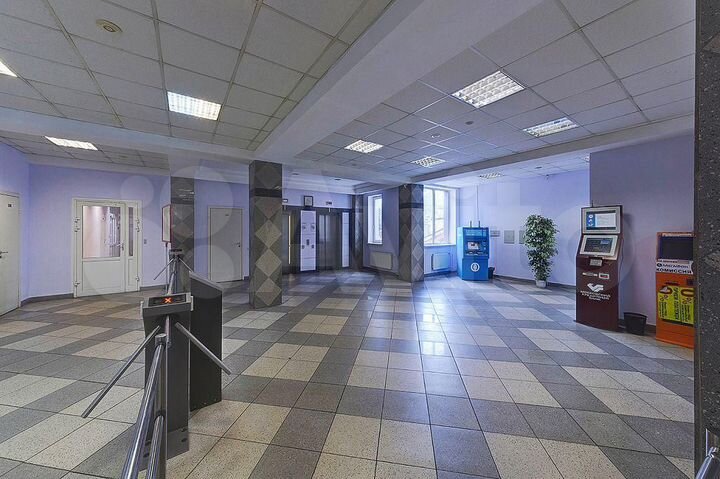 Сдам офисное помещение, 365 м²