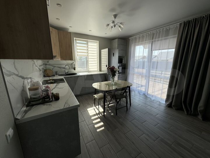 Коттедж 146 м² на участке 10 сот.