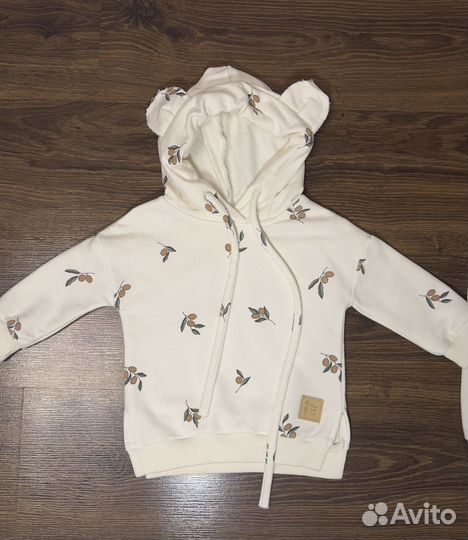 Спортивные костюмы для девочки 74-80