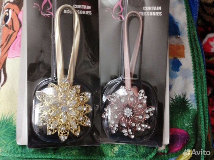 Постельное, пледы, шторы