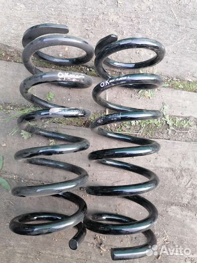 Пружины задние