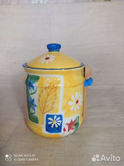 Бочёнок для меда. С деревянной ложкой