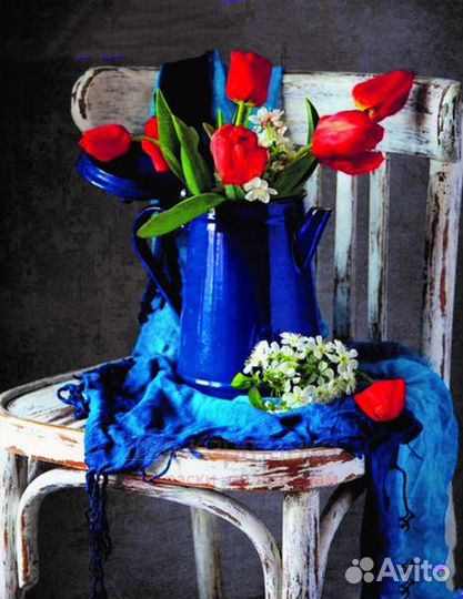 Алмазная мозаика 40x50 Красные тюльпаны в синем ча