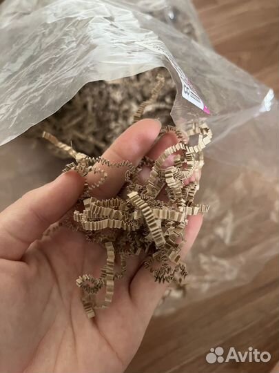 Бумажный наполнитель для подарков