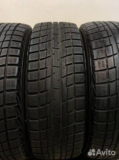 Yokohama Ice Guard IG30 205/60 R16 98W