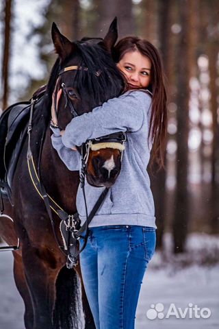Конные прогулки и занятия