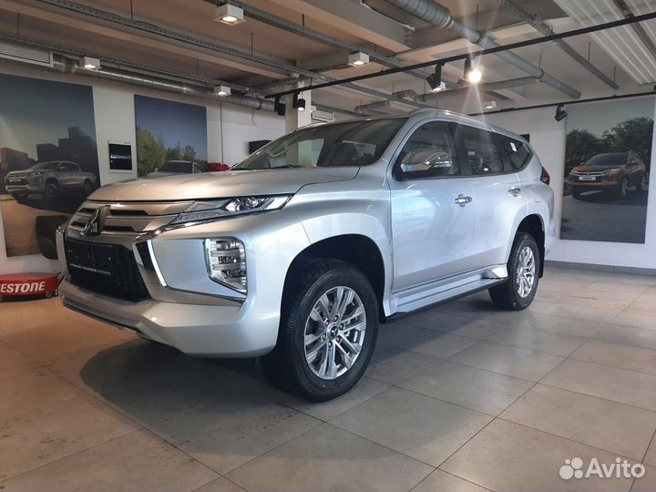 Mitsubishi Pajero Sport 2.4 AT, 2022