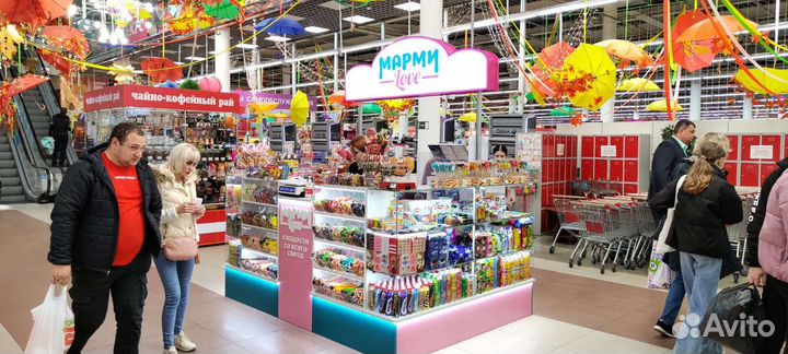 Продавец сладостей, возможно без опыта