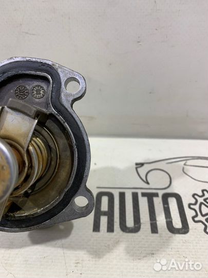 Корпус термостата Opel Corsa D Z14XEP 2008