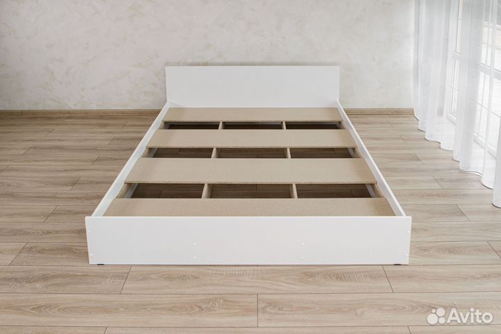Кровать 140х200 с матрасом