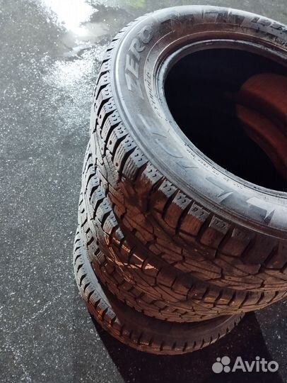 Pirelli Ice Zero 195/65 R15