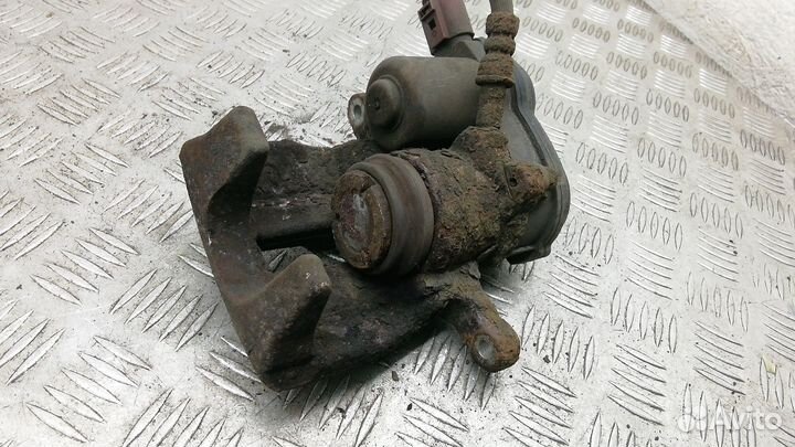 Суппорт задний правый Audi A5 8T 2009 8K0615404B