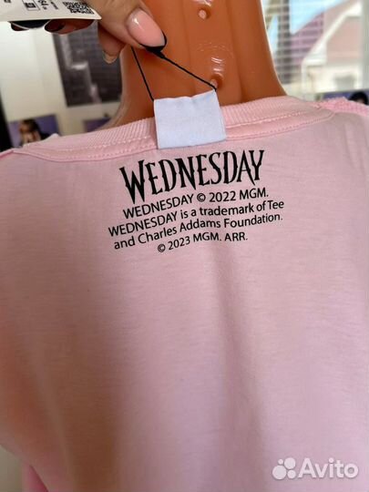 Футболка zara wednesday