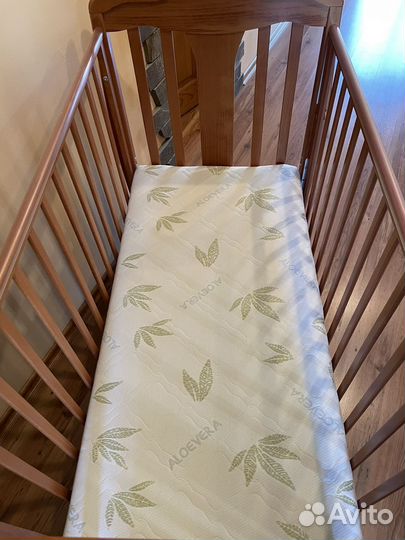 Детская кроватка Гандылян 