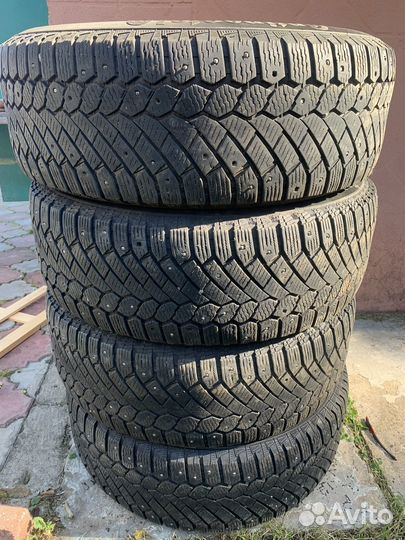 Continental ContiIceContact 4x4 225/60 R17