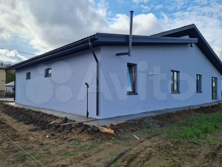 Дом 170 м² на участке 8,3 сот.