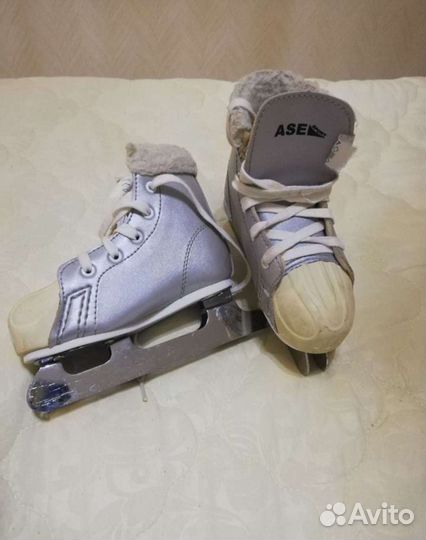 Коньки хоккейные 27 размер