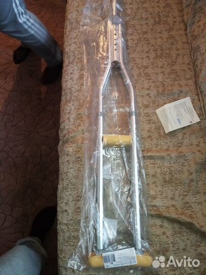 Продам сапожок и костыли