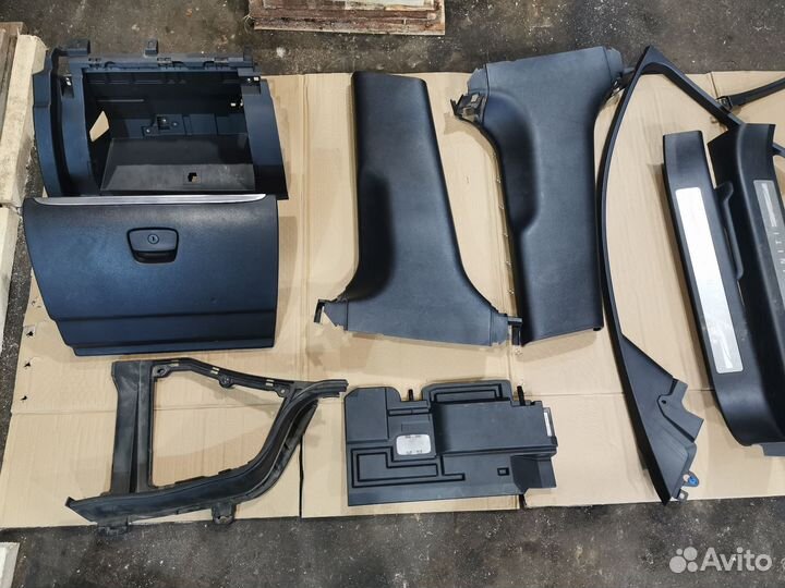 Пластик салона Infiniti fx50s s51 2009 год