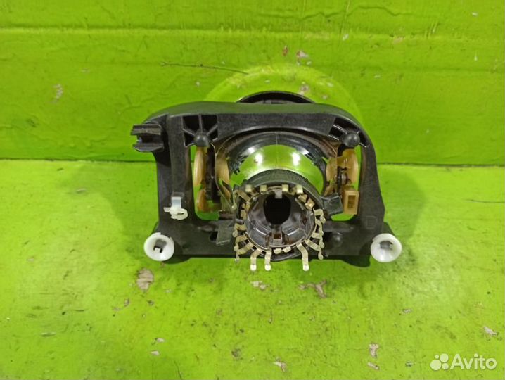 Линза фары передняя правая Audi Q7 4L 4.2 BAR 2008