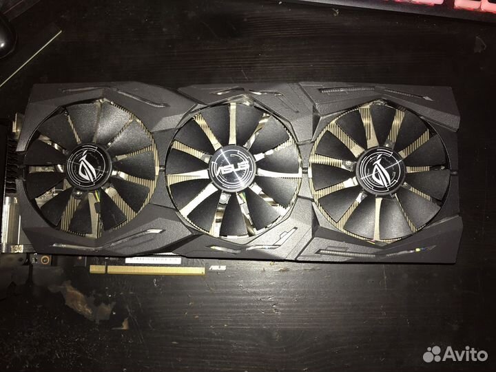 Asus ROG strix GTX 1080 8gb