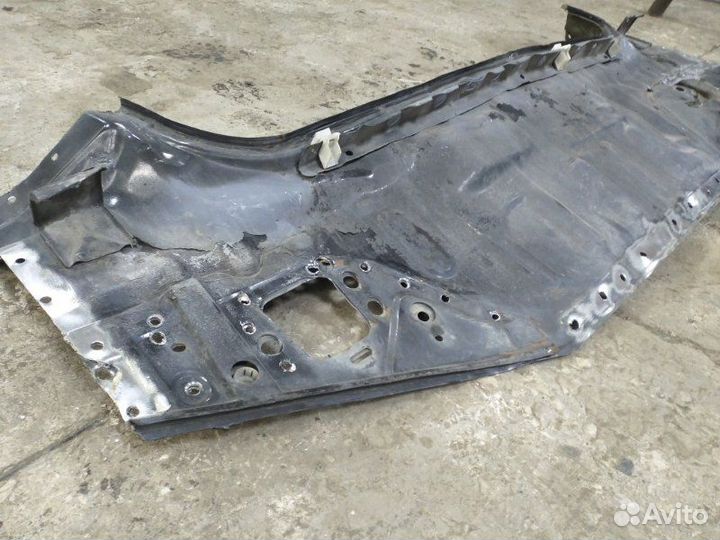 Задняя панель кузова задняя Nissan Primera P12