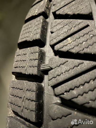 Bridgestone Blizzak DM-V3 245/45 R20 103