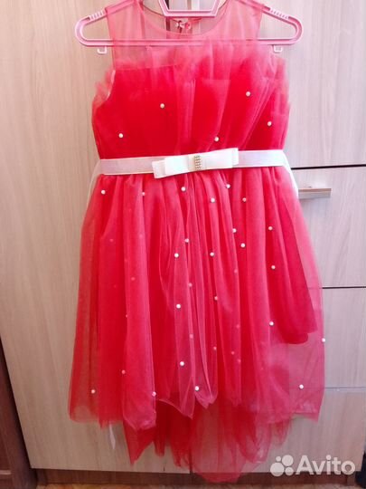 Платье на девочку 116-122см