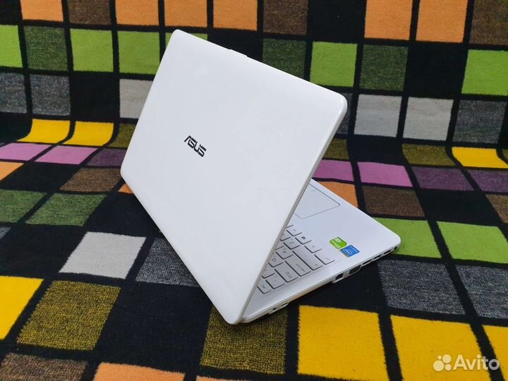 Ноутбук Asus К540LJ