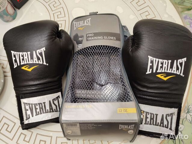 Боксерские перчатки 12 oz everlast купить в Москве | Хобби и отдых | Авито