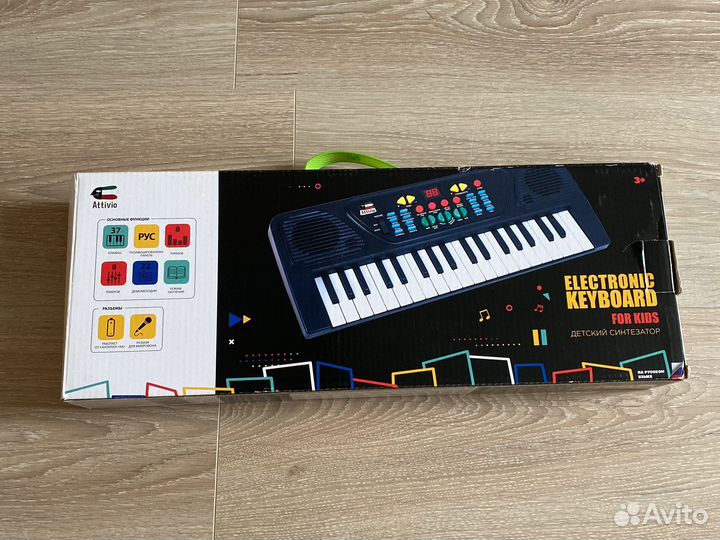 Синтезатор детский с мкрофоном