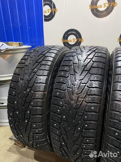 Nokian Tyres Hakkapeliitta 7 SUV 235/65 R17 108T
