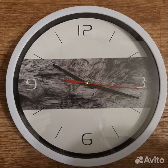 Часы настенные