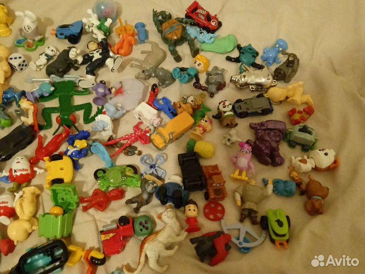 Киндер игрушки