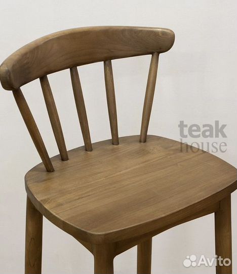 Барный стул