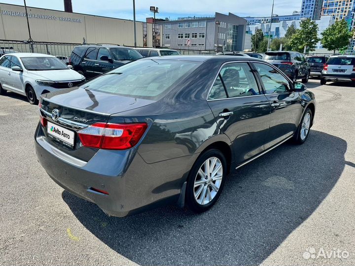 Toyota Camry 2.5 AT, 2014, 28 660 км