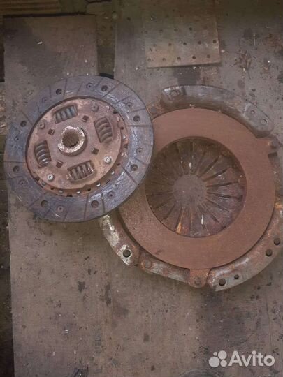 Диск сцепления Nissan Almera N15